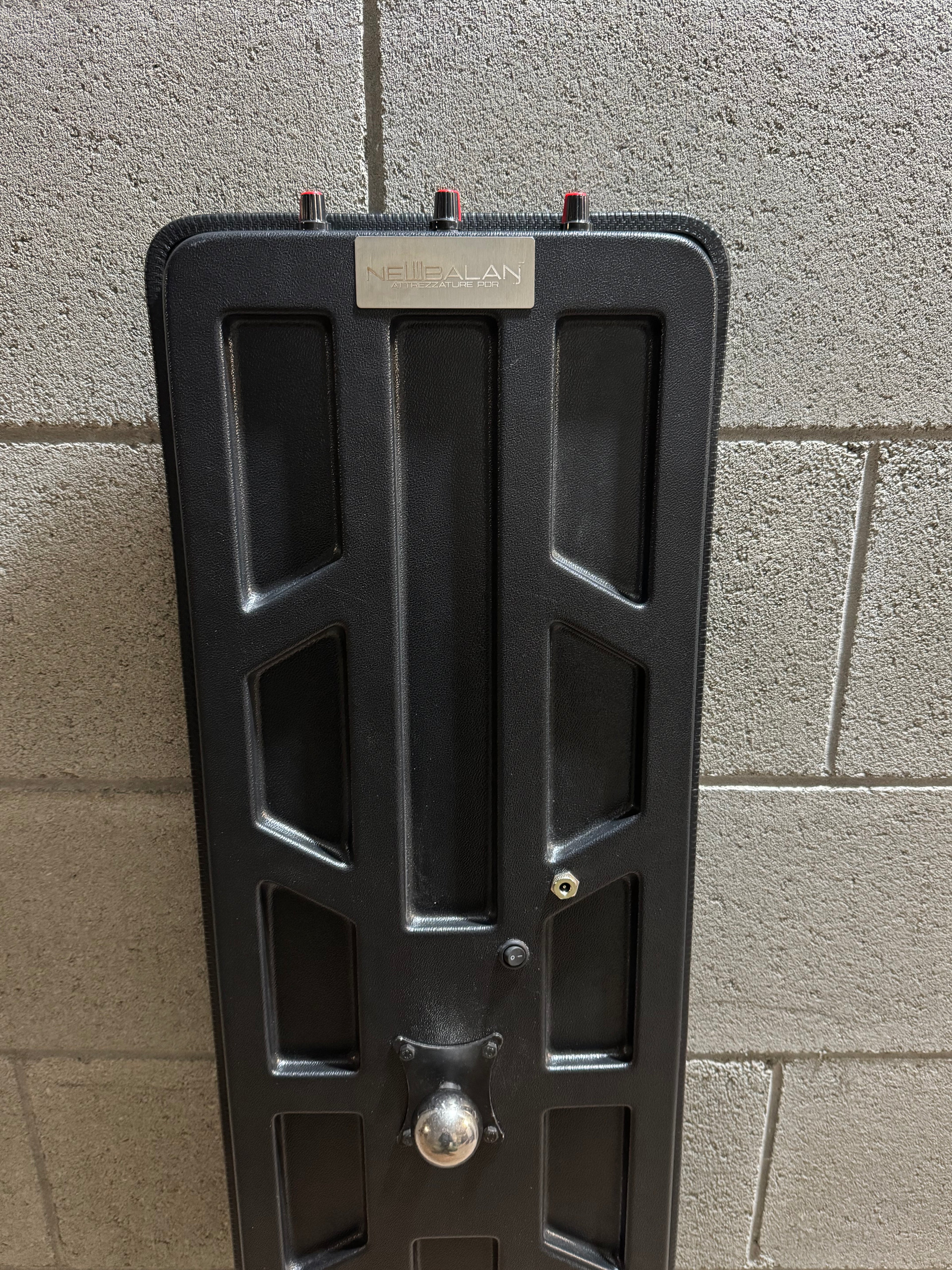 Lampada pdr NewBalan 90x27cm 9 led verdi caldi freddi 2kg 3 dimmer