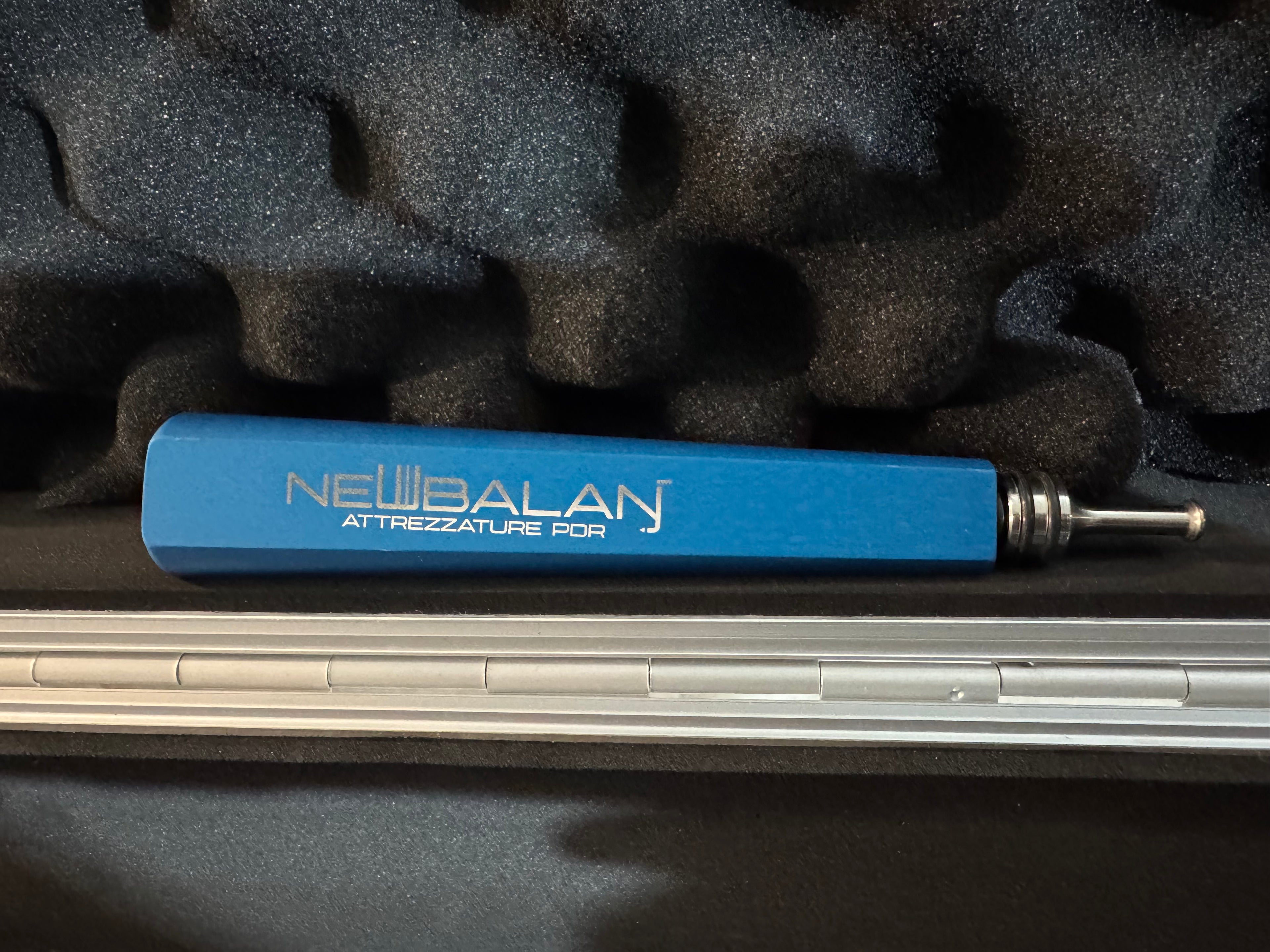 Knockdown Puro Blu New Balan in Alluminio – Progettato e Prodotto in Italia