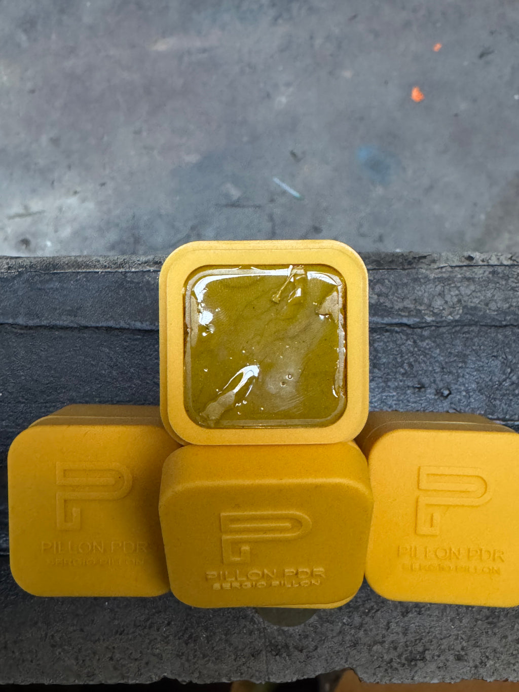 Cold glue Pilon gold colla freddo gold
